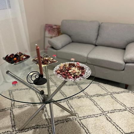 Home Nadia Corinth Kültér fotó